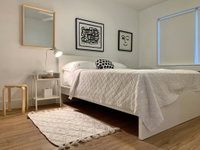 Sparkling Clean I need Vitamin Sea 1/1 Apt Accommodation Chicago