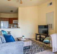 1 and 2 BR Apts in Downtown by Frontdesk - Accommodation Chicago