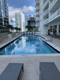 2 BEDROOMS CONDO WITH BREATHTAKING VIEW OF THE BAY Accommodation Chicago