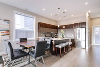 2 New Construction Luxury Condos groups 10 - 25 Accommodation Chicago