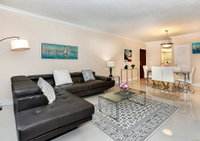 3O Hollywood Beach Accommodation Chicago