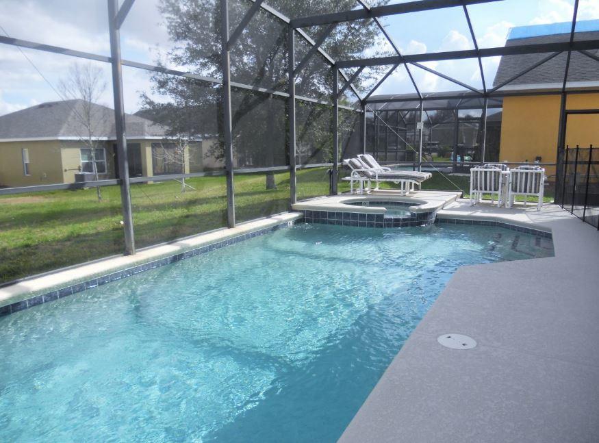 70 Andalusia Loop House - thumb 1