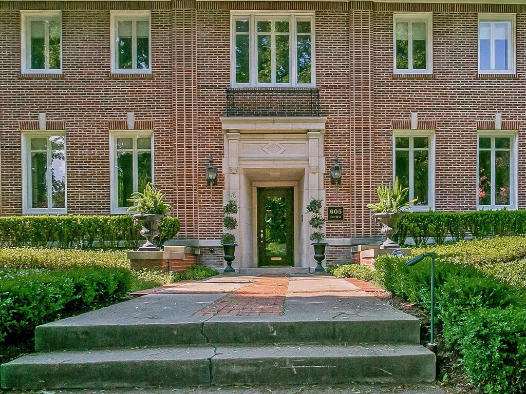 Bishops Hall - thumb 0