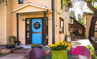 Dandelion Inn Accommodation Chicago