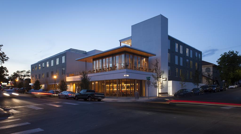 East Austin Hotel - thumb 1