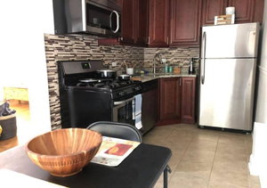 Great Studio With King Bed Near WrigleyField Area