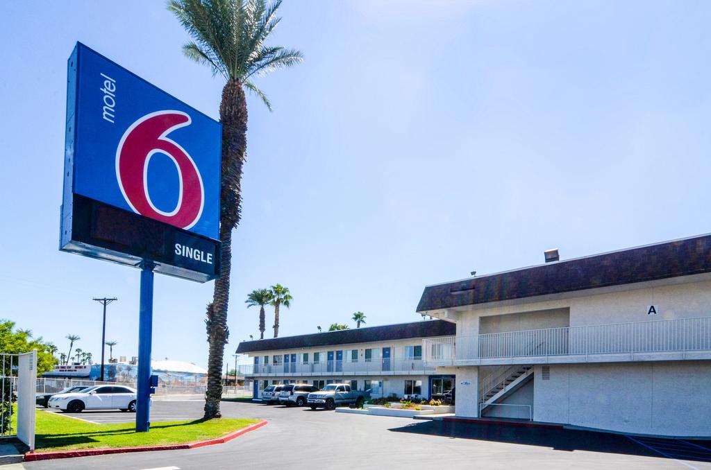 Motel 6-Indio, CA - Palm Springs - thumb 1