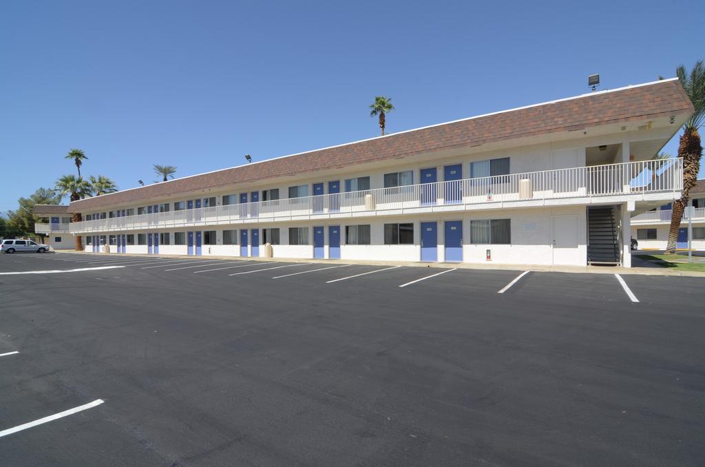 Motel 6-Indio, CA - Palm Springs - thumb 2
