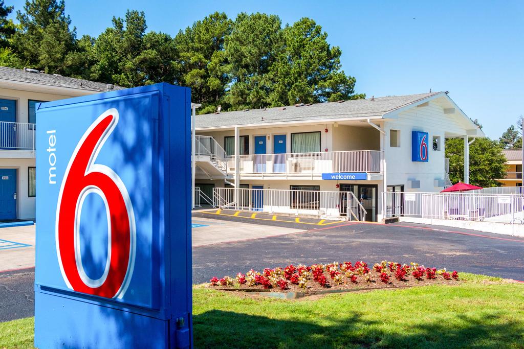 Motel 6-Longview, TX - thumb 0