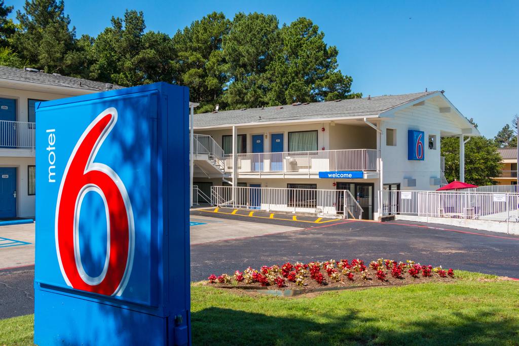 Motel 6-Longview, TX - thumb 2