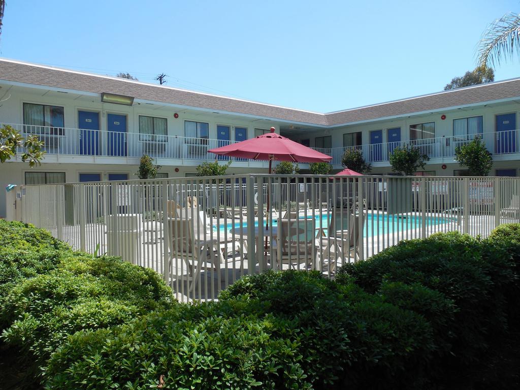 Motel 6-Temecula, CA - Historic Old Town - thumb 1