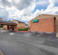 Quality Inn West Columbia - Accommodation Chicago