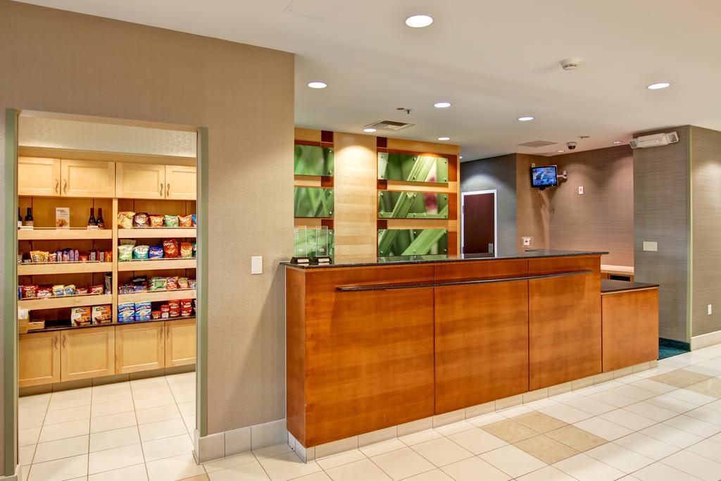 SpringHill Suites Fresno - thumb 2