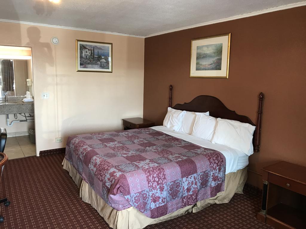 Travel Inn - thumb 3
