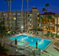 Best Western Plus Scottsdale Thunderbird Suites - Accommodation Chicago