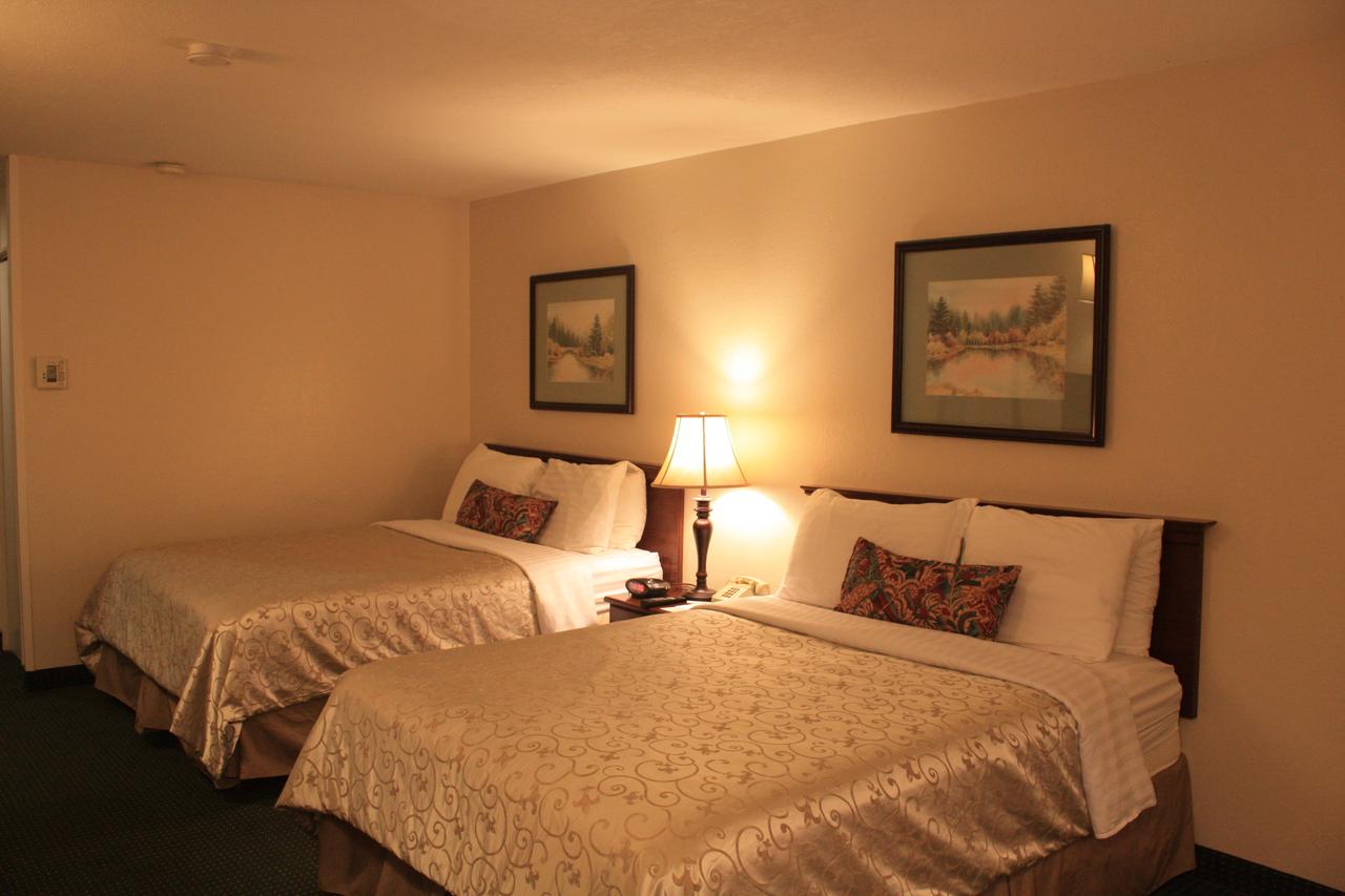 Best Western Village Inn - thumb 27