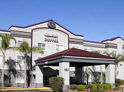 Comfort Suites Fresno River Park
