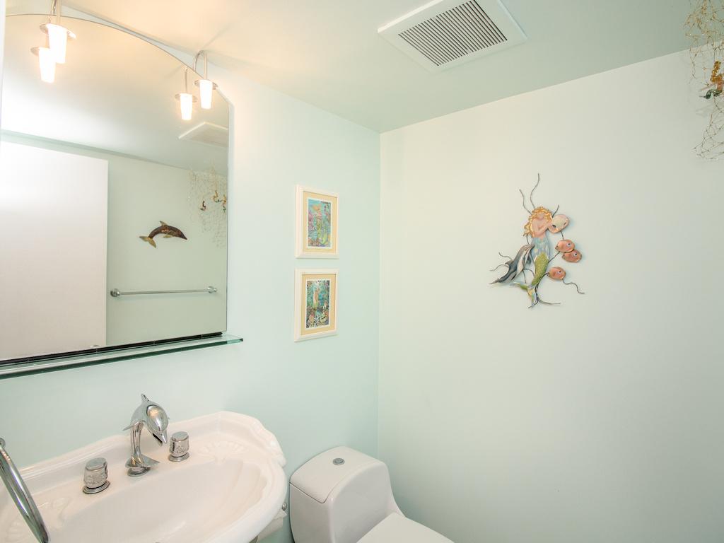 802 Annapolis House Condo - thumb 3