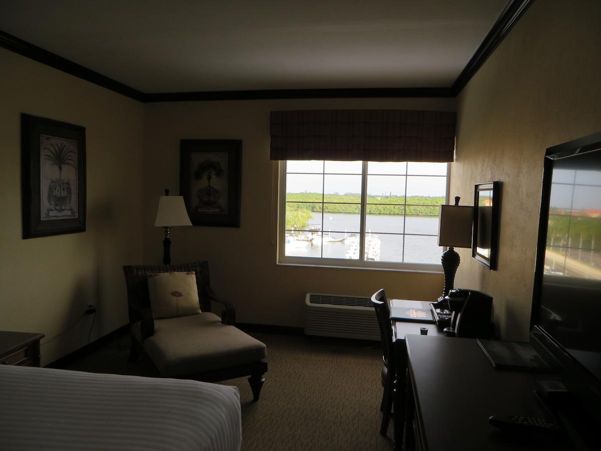 Bayfront Inn 5th Avenue - thumb 20