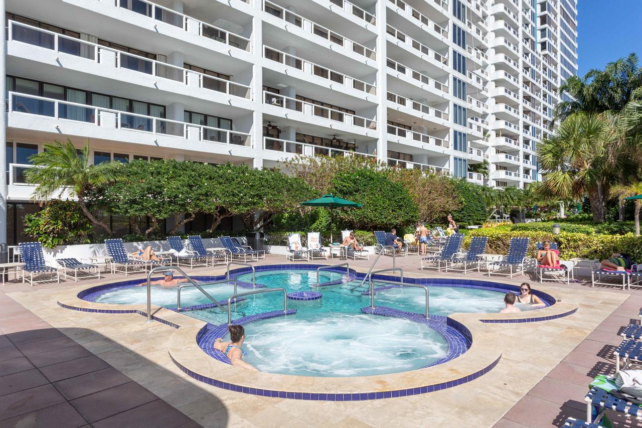 3 Bedroom Condo With Balcony View - thumb 32