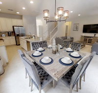 ACO Golden Palms 8 Bedroom Vacation Home with Pool 1861 - Accommodation Chicago