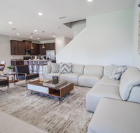 8 Bedroom Vacation Home with Pool 1826 - Accommodation Chicago