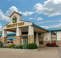 Quality Inn - Accommodation Chicago