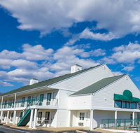 Super 8 by Wyndham Branson - Accommodation Chicago