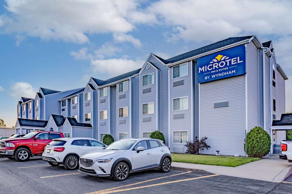 Microtel Inn & Suites Plattsburgh - thumb 0