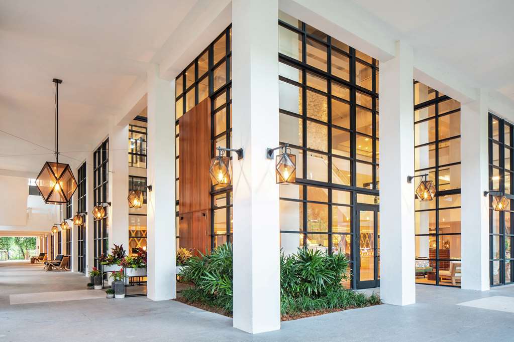 Baker's Cay Resort, Curio Coll - thumb 0