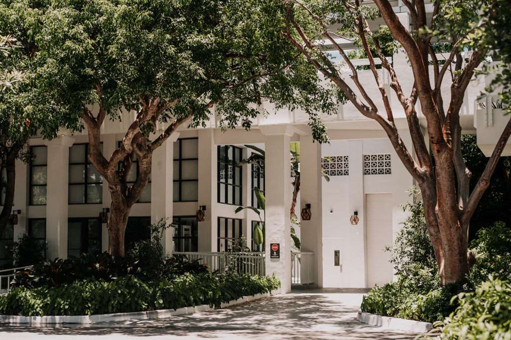 Baker's Cay Resort, Curio Coll - thumb 7