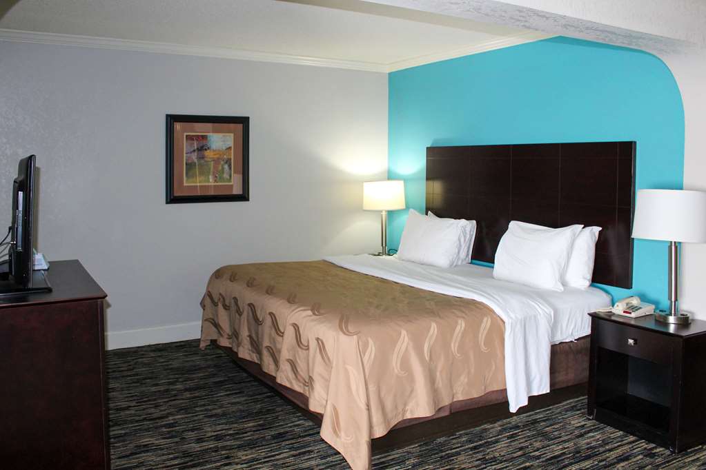 Quality Inn - thumb 13