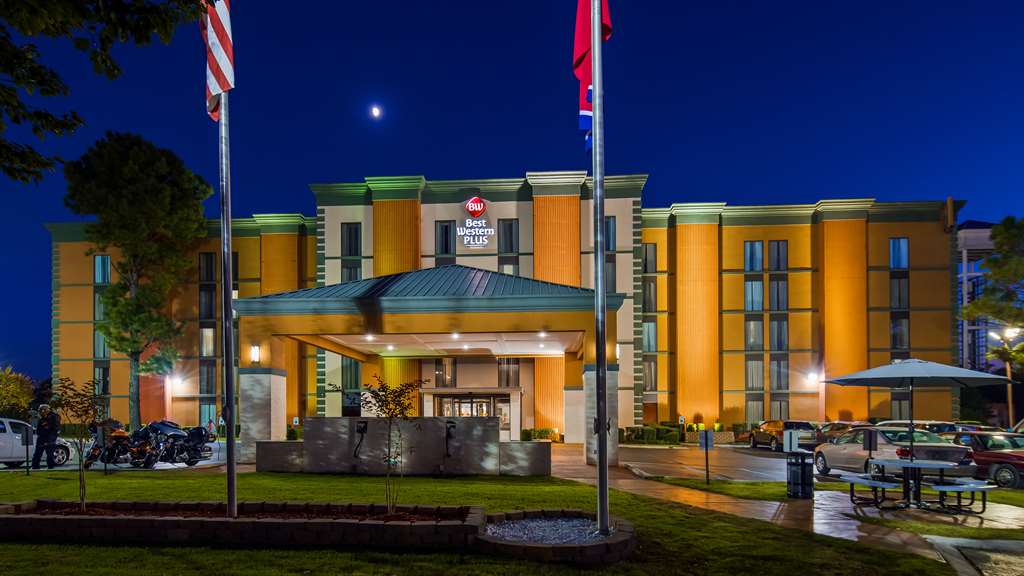 Best Western Plus Galleria Inn & Suites - thumb 0