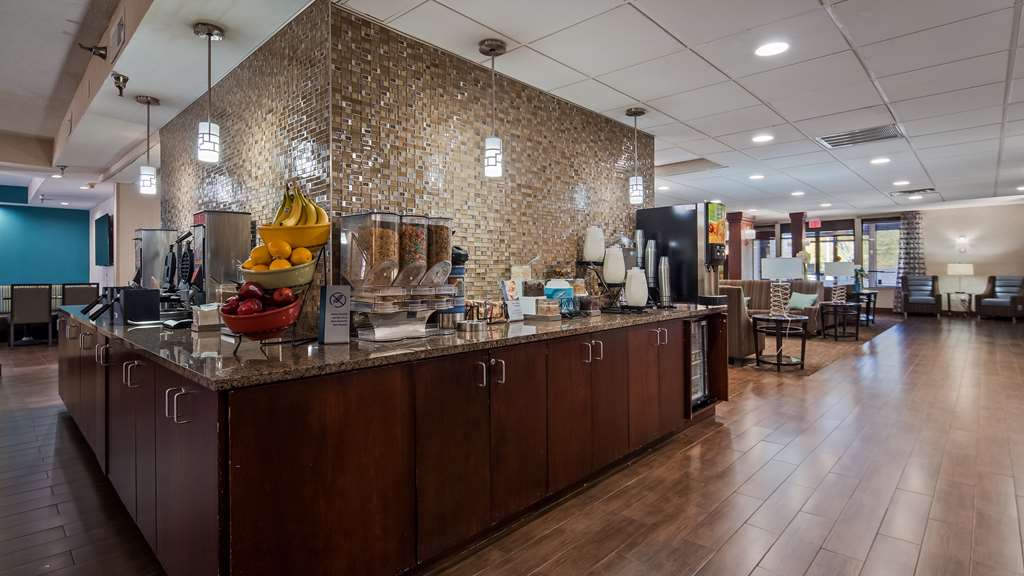 Best Western Plus Galleria Inn & Suites - thumb 9