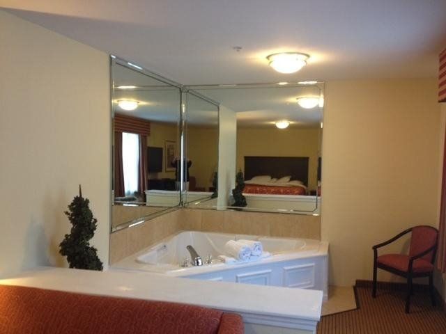 InTown Suites Columbus - thumb 5
