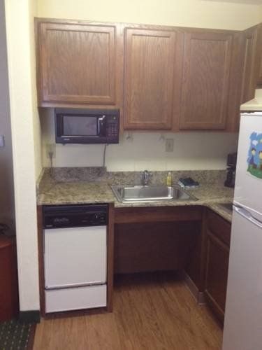 InTown Suites Columbus - thumb 6