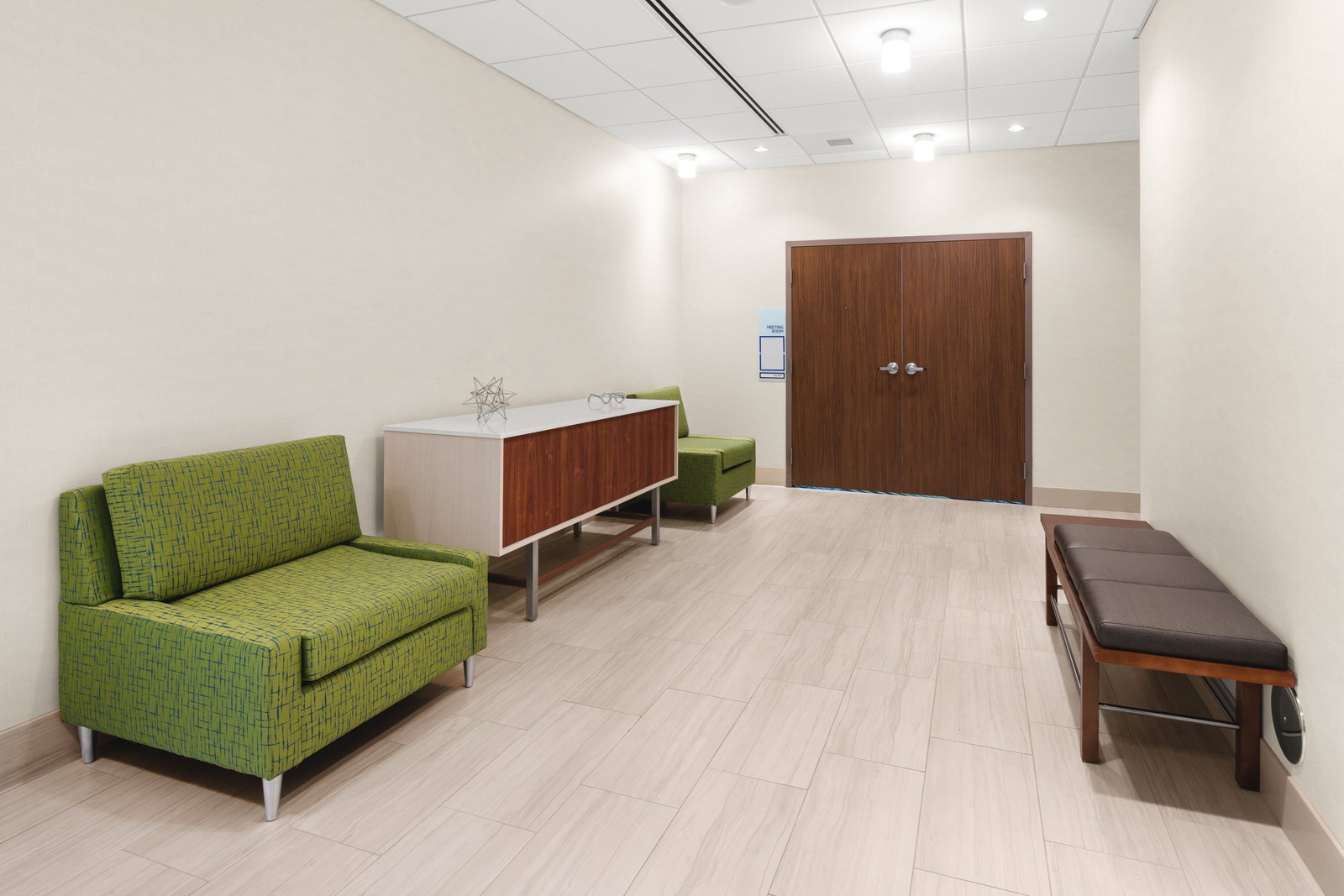 Holiday Inn Express & Suites Suisun City - thumb 11