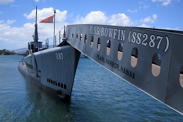 USS Arizona Memorial & Battleship Missouri - thumb 5