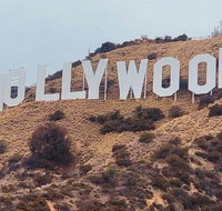 Official Hollywood Sign Hike Walk to the Hollywood Sign - Accommodation Chicago