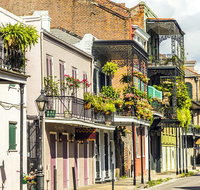 New Orleans French Quarter Voodoo Cemetery Tour or Cemetery Insiders Tour - Accommodation Chicago