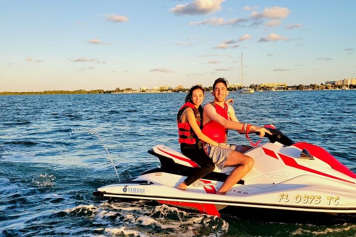 Get A Glimpse Of Miami Via Jet Ski - thumb 1