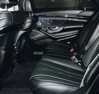Baton Rouge to New Orleans Chauffeur Driven Transport by Executive Sedan - Accommodation Chicago