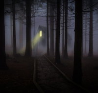 Spooky Strand Ghost Tour - Accommodation Chicago