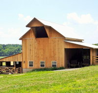 Amish Community Visitswimming Hiking  lite lunch Winetasting - Accommodation Chicago