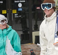 2 Day Rental of Park City Performance Snowboard Package - Accommodation Chicago